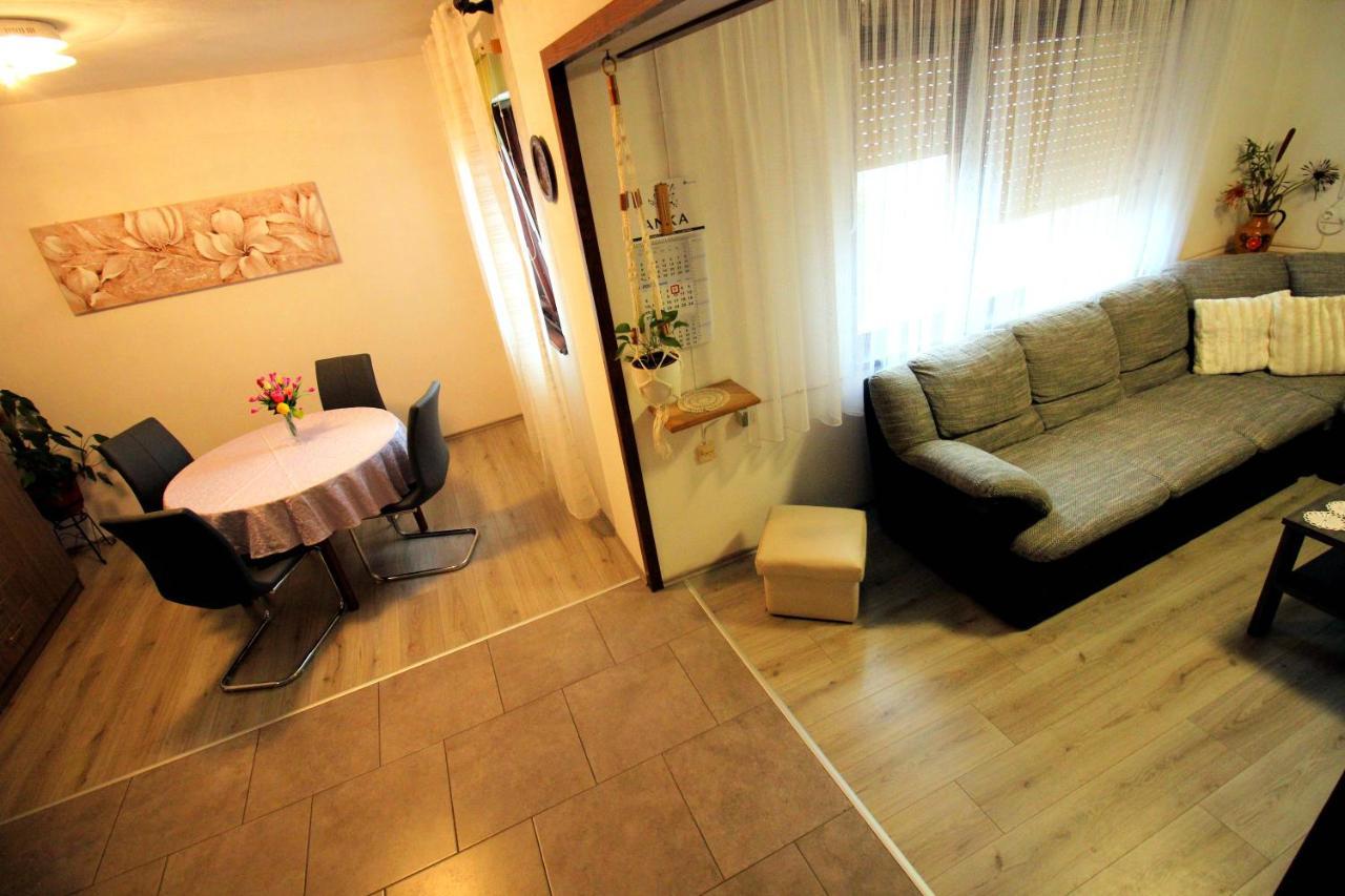 Apartment Leana Селце Екстер'єр фото